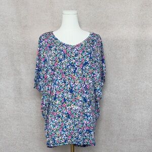 Dear Scarlett Oversized Multicolor Floral Women's Top